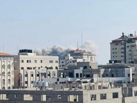  الجيش الإسرائيلي يشن هجمات الآن في قطاع غزة
